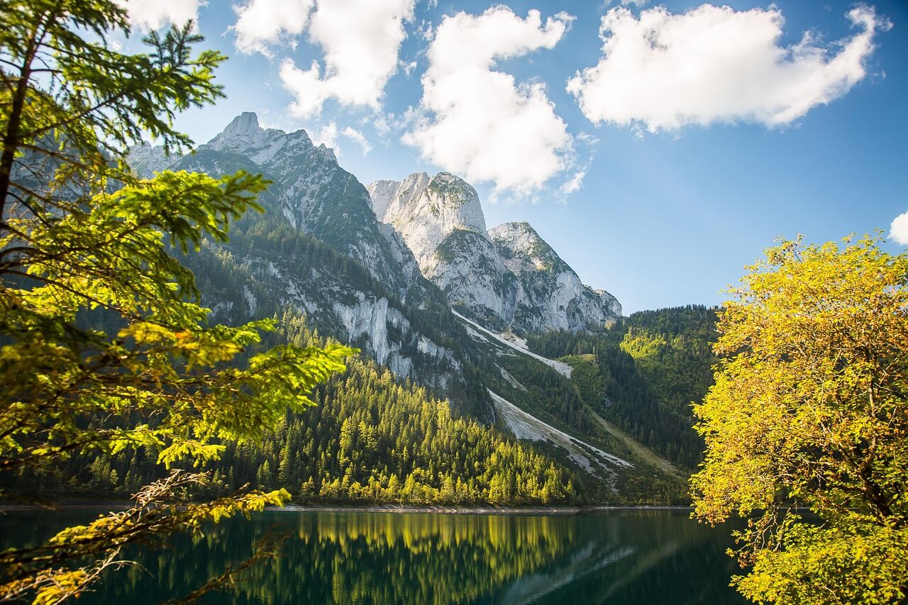 Pohled na Gosausee a Dachstein