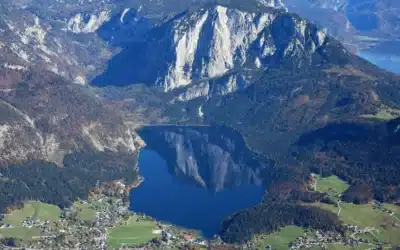 Altaussee: loď, mýtná silnice na Loser a solný důl